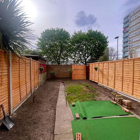 Luxury 3 Bedroom Flat With Garden London Exterior photo